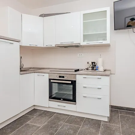 Fiona Appartement *
