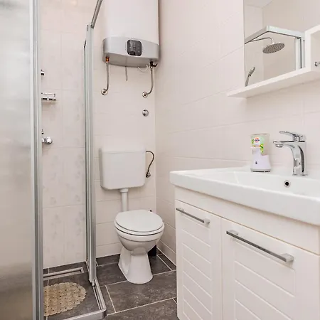 Fiona Appartement *