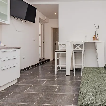 Fiona Appartement Privlaka (Zadar)